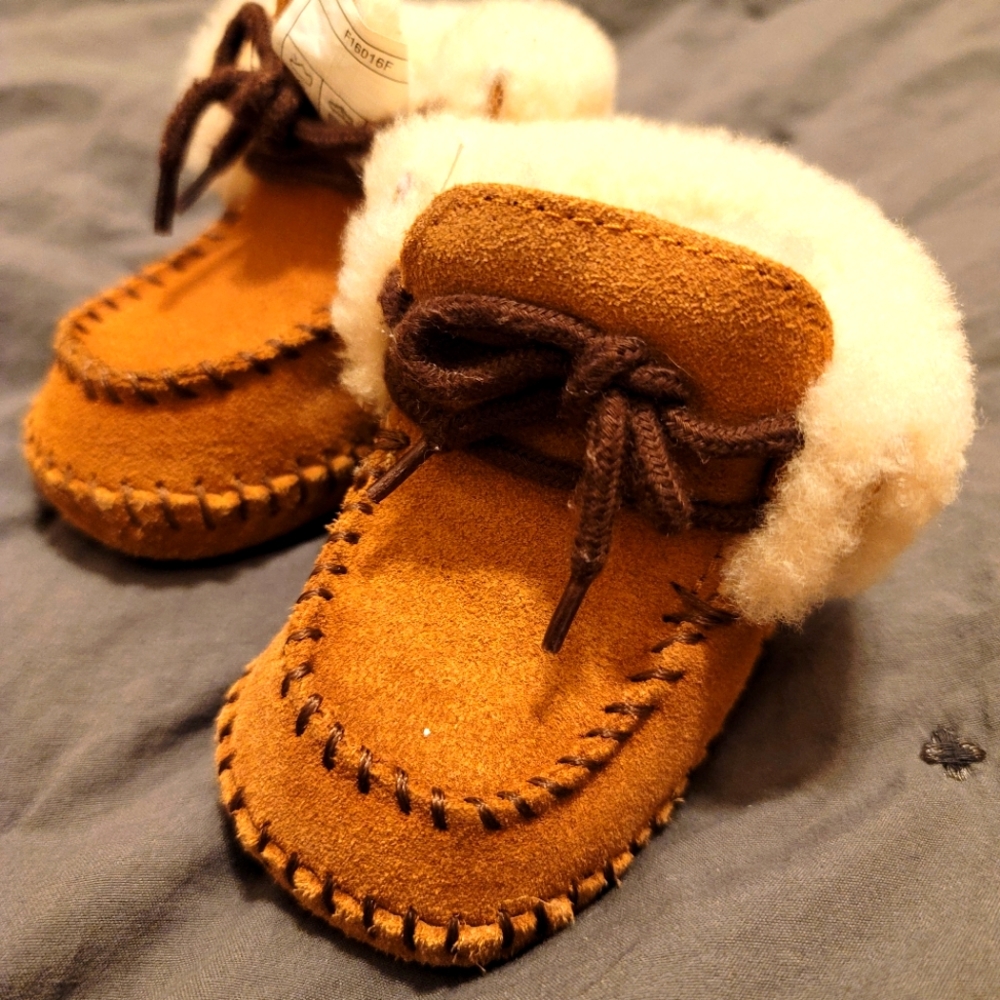 baby ugg